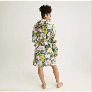 Vera Bradley Lightweight Fleece Floral Robe Lounging Relax